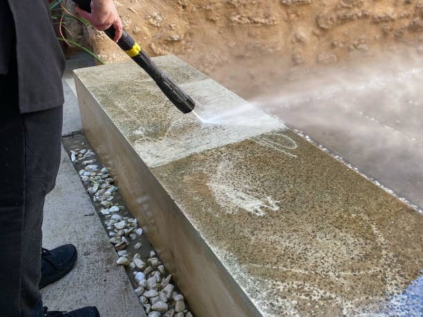 Best Pressure Washing Services for Businesses  in Lipatria, CA